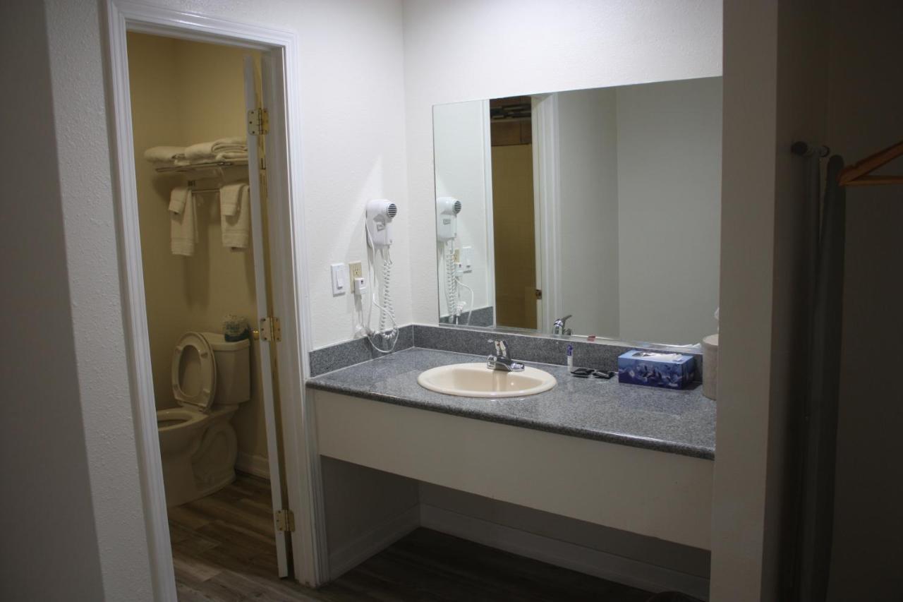 Value Inn & Suites Redding Εξωτερικό φωτογραφία