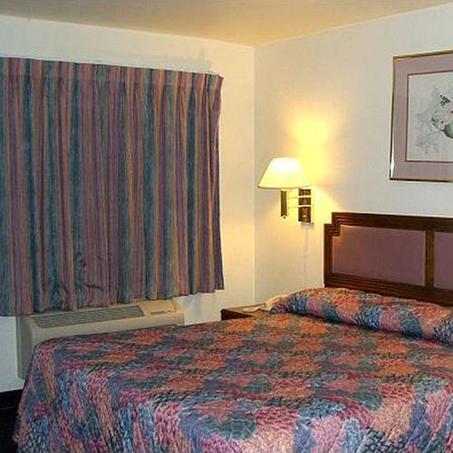 Value Inn & Suites Redding Δωμάτιο φωτογραφία