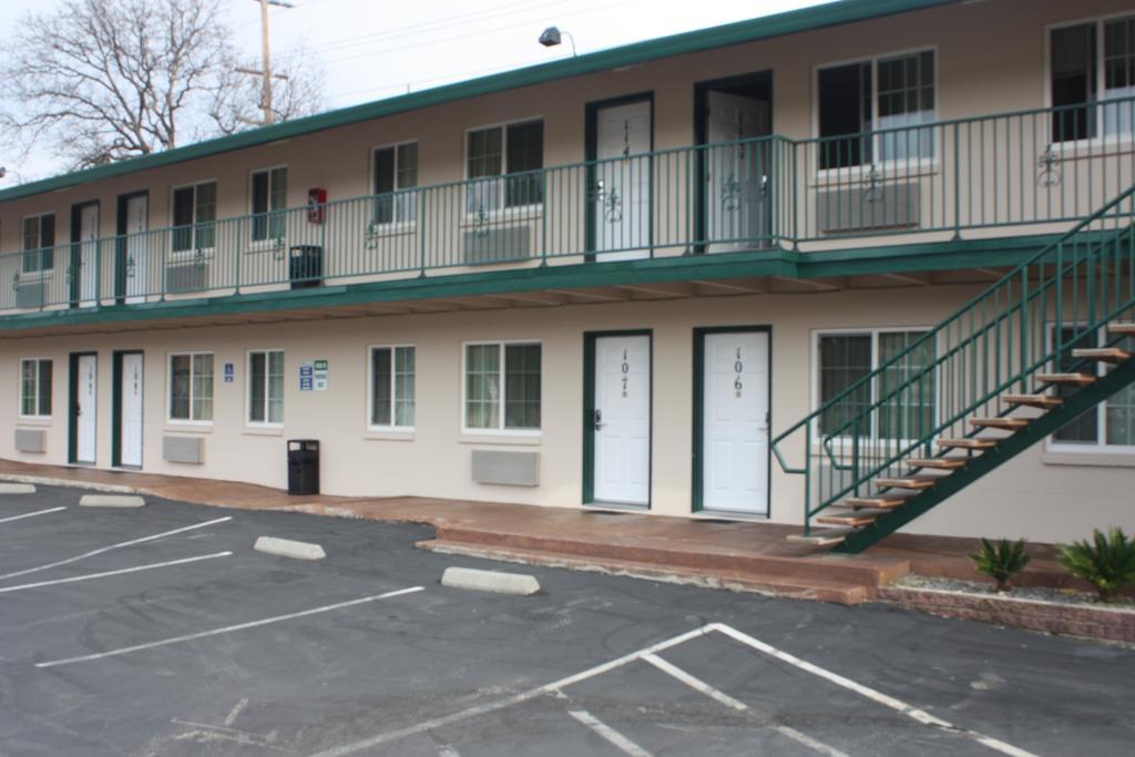 Value Inn & Suites Redding Εξωτερικό φωτογραφία