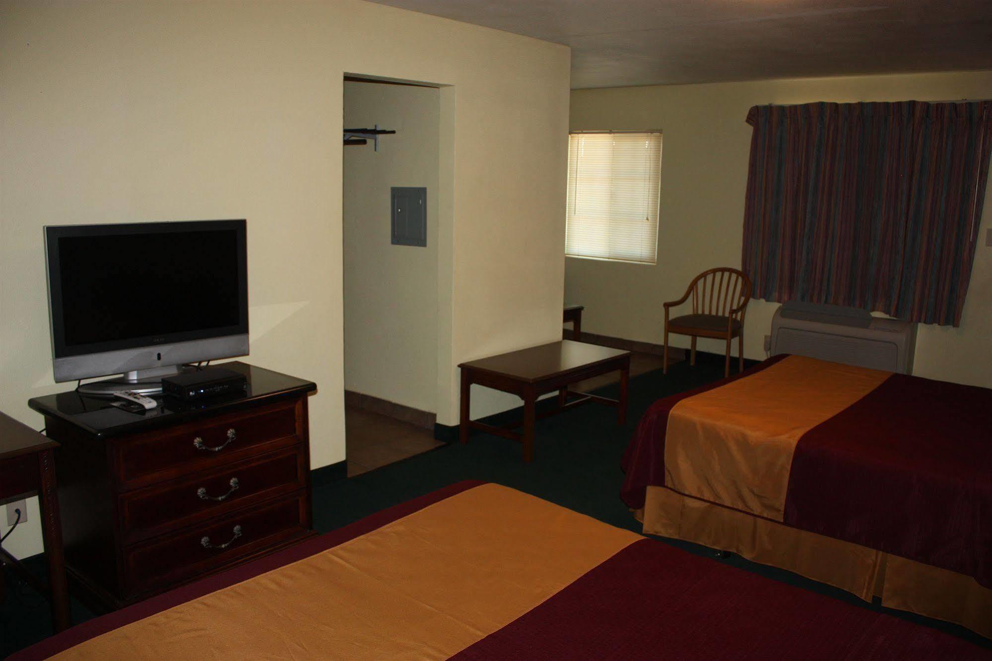 Value Inn & Suites Redding Εξωτερικό φωτογραφία
