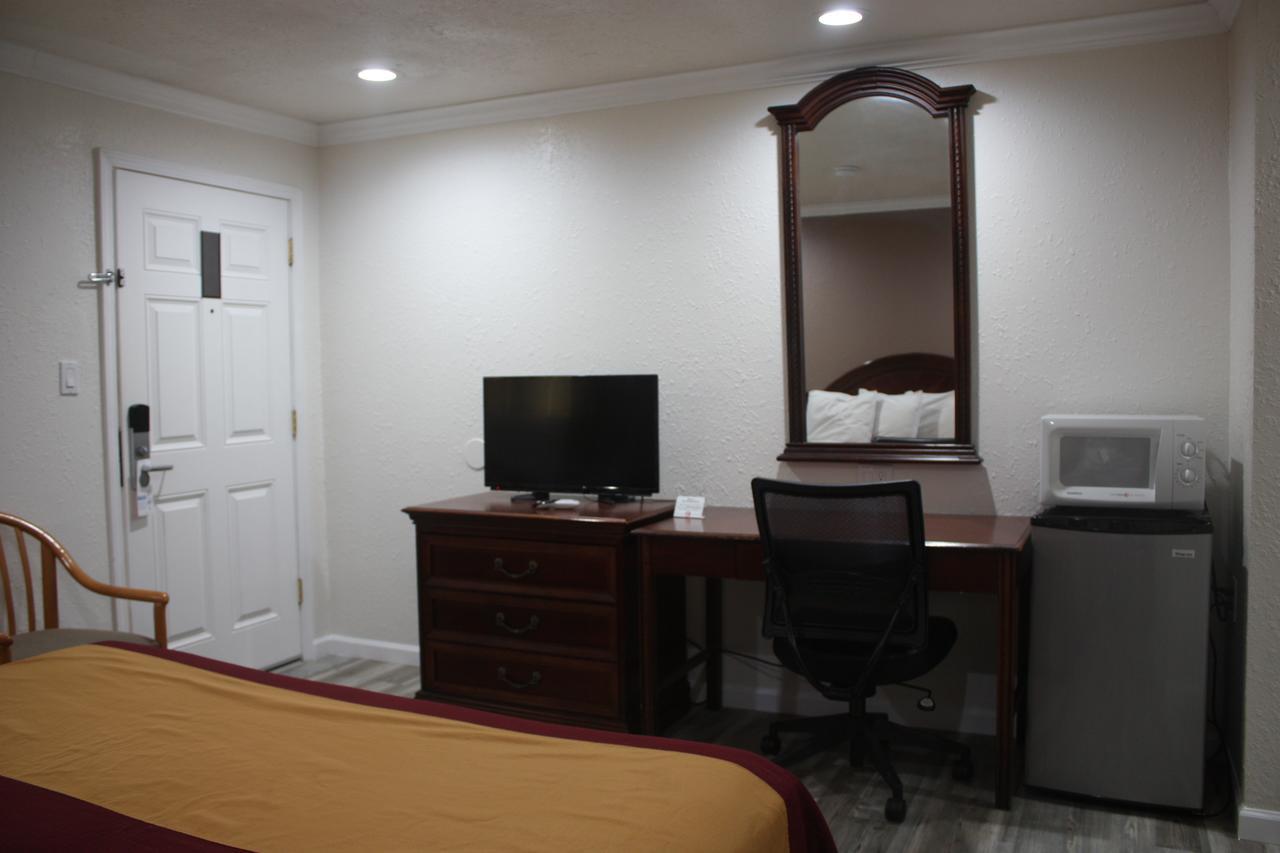 Value Inn & Suites Redding Εξωτερικό φωτογραφία